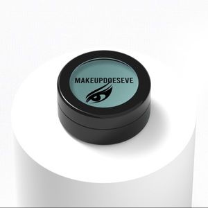 IRL In Line @ The DMV Eyeshadow